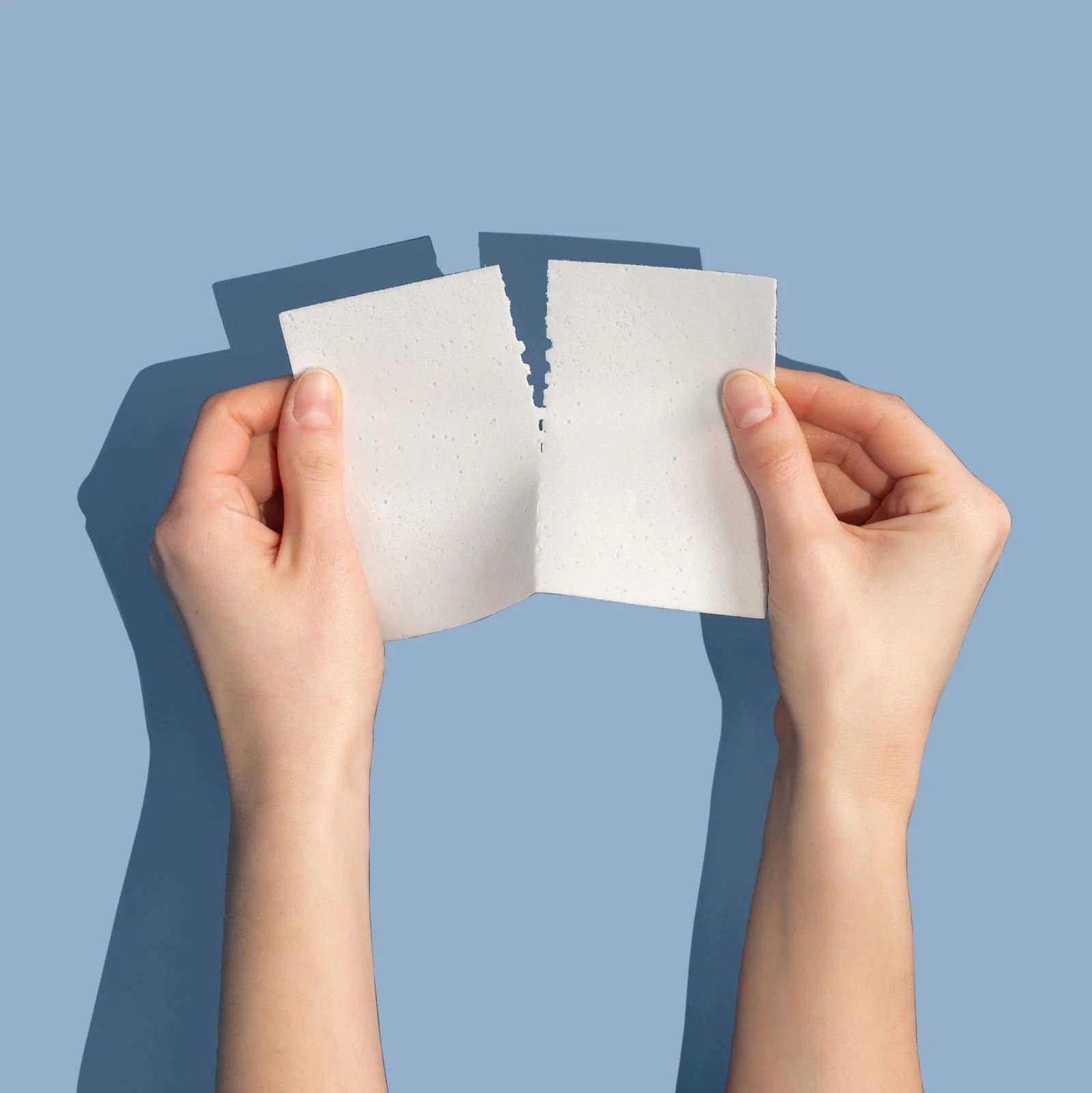 Soothing Laundry Detergent Strips 64 Loads - Image 6