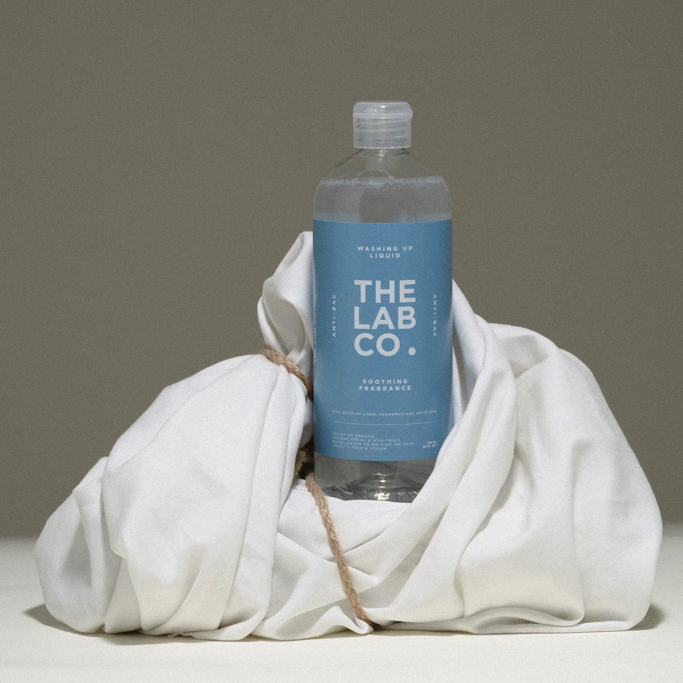 Soothing Washing Up Liquid 750ml - Image 3